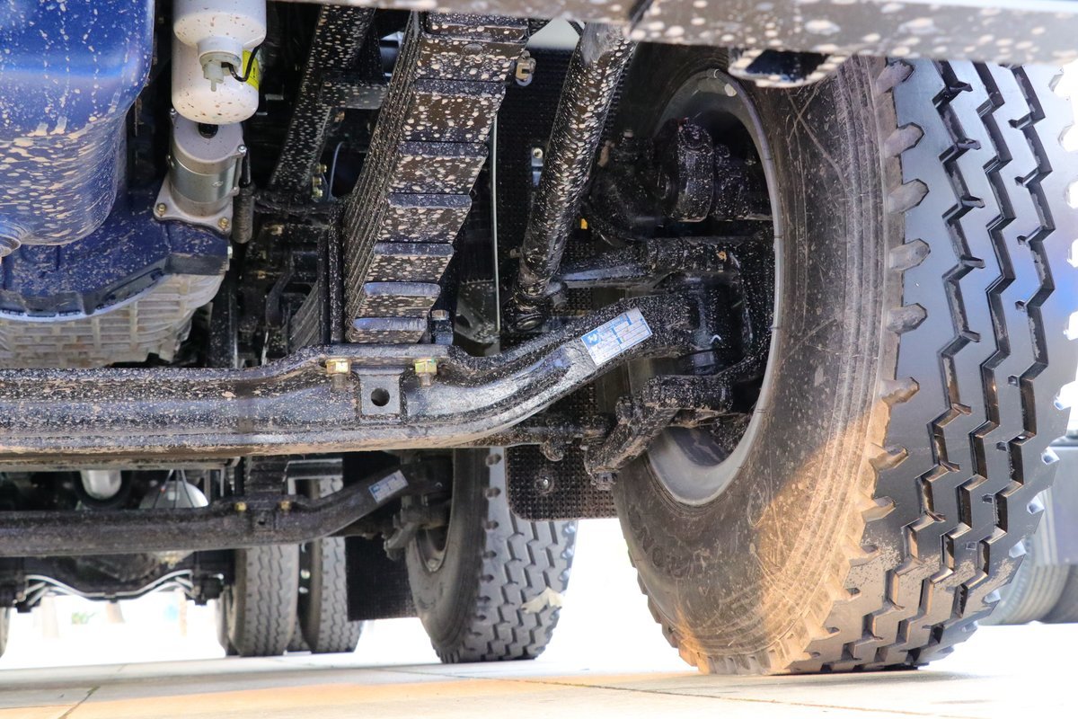 SHACMAN SHACMAN X3000 _8 SHACMAN SHACMAN X3000 _8