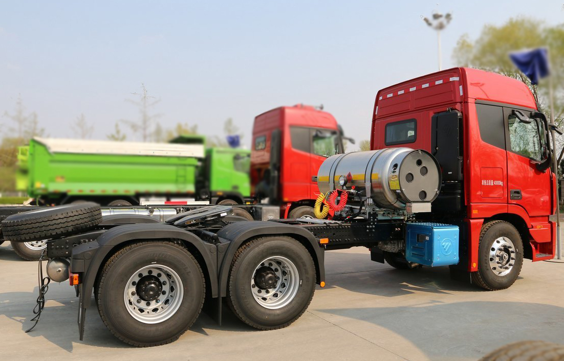 AUMAN AUMAN EST_6 AUMAN AUMAN EST_6