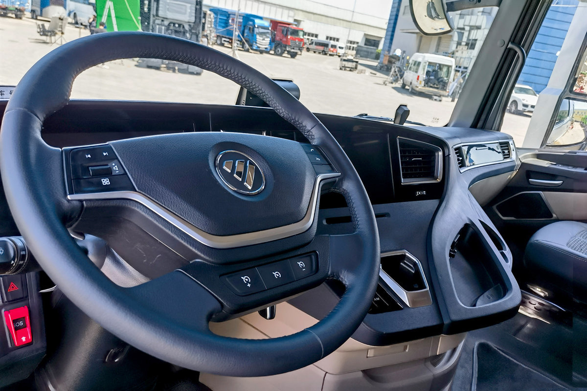 Auman Auman EST_5 Auman Auman EST_5