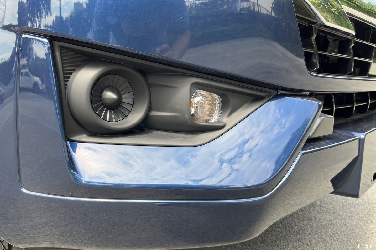 ISUZU 2120KG_15 ISUZU 2120KG_15